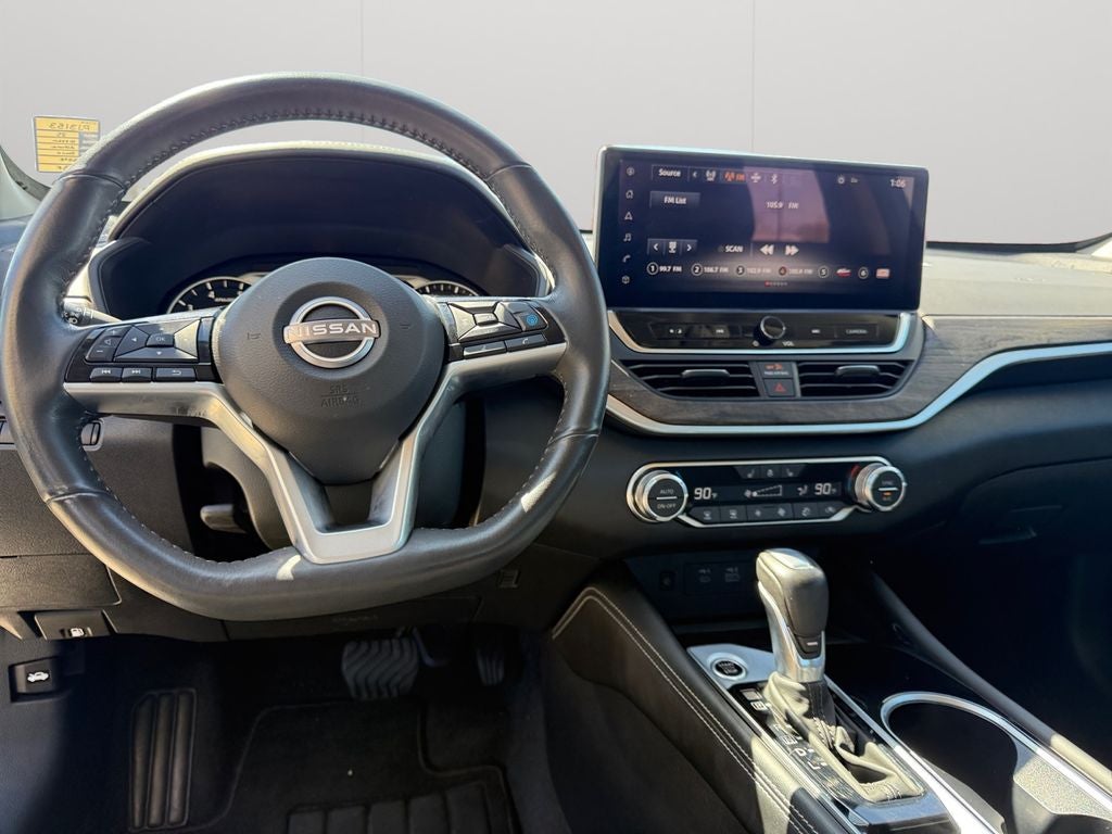 2025 Nissan Altima SL FWD
