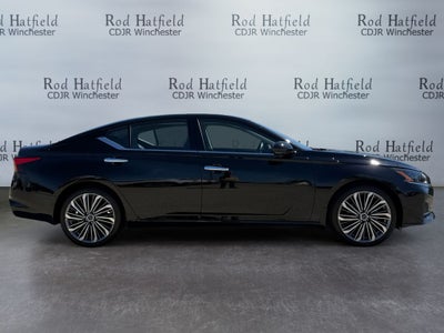 2025 Nissan Altima SL FWD