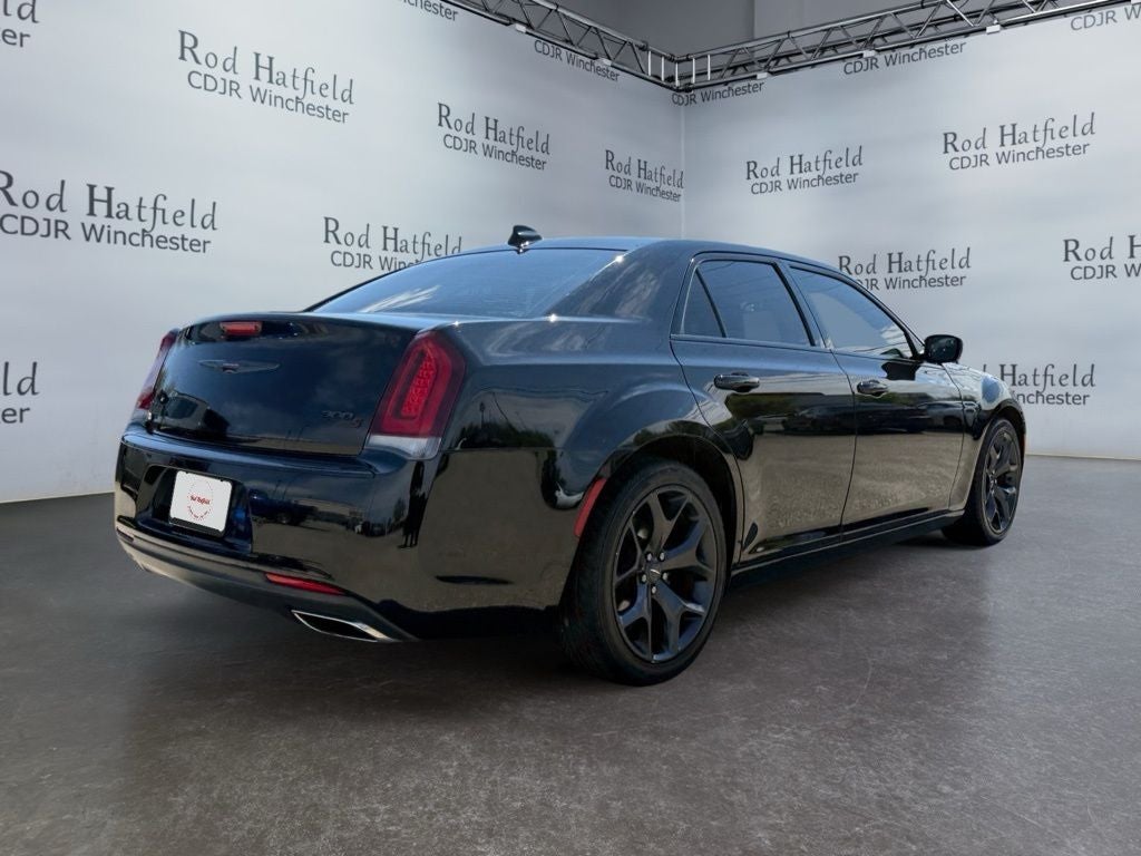 2021 Chrysler 300 300S