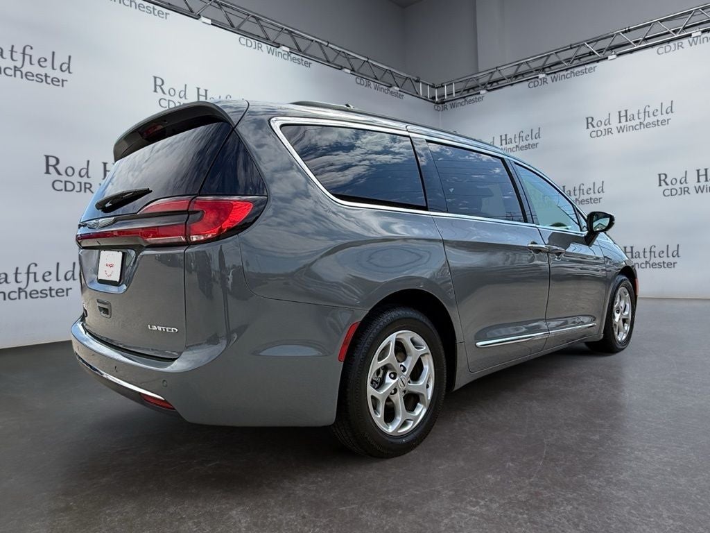 2023 Chrysler Pacifica Limited