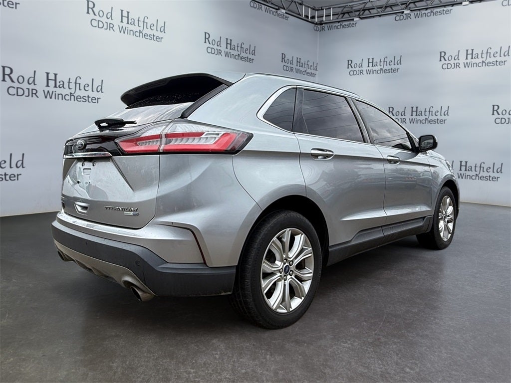 2020 Ford Edge Titanium