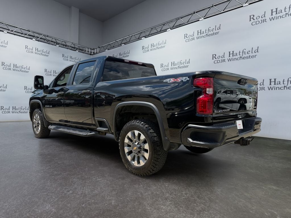 2024 Chevrolet Silverado 2500HD 4WD Crew Cab Standard Bed Custom