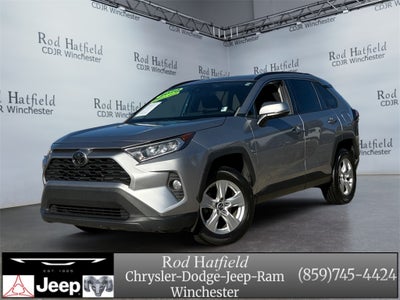 2020 Toyota RAV4 XLE
