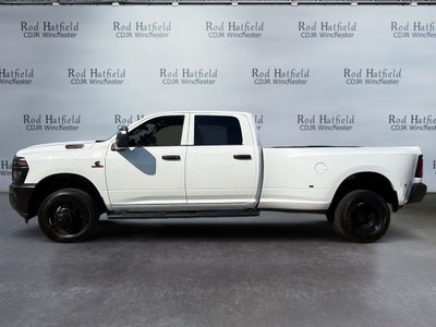 2025 RAM 3500 Tradesman Crew Cab 4x4 8' Box