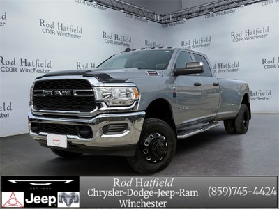 2021 RAM 3500 Tradesman Crew Cab 4x4 8' Box