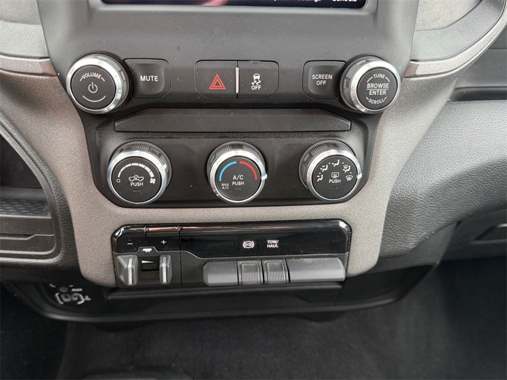 2021 RAM 3500 Tradesman Crew Cab 4x4 8' Box