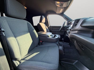 2024 RAM 2500 Tradesman Crew Cab 4x4 6'4' Box