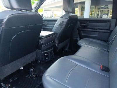 2022 RAM 2500 Tradesman Crew Cab 4x4 8' Box