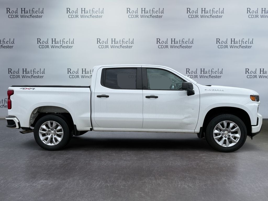 2020 Chevrolet Silverado 1500 4WD Crew Cab Short Bed Custom