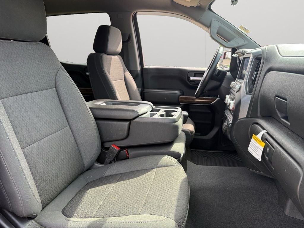 2021 GMC Sierra 1500 4WD Crew Cab Short Box SLE