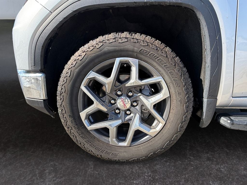 2022 GMC Sierra 1500 4WD Crew Cab Short Box SLT