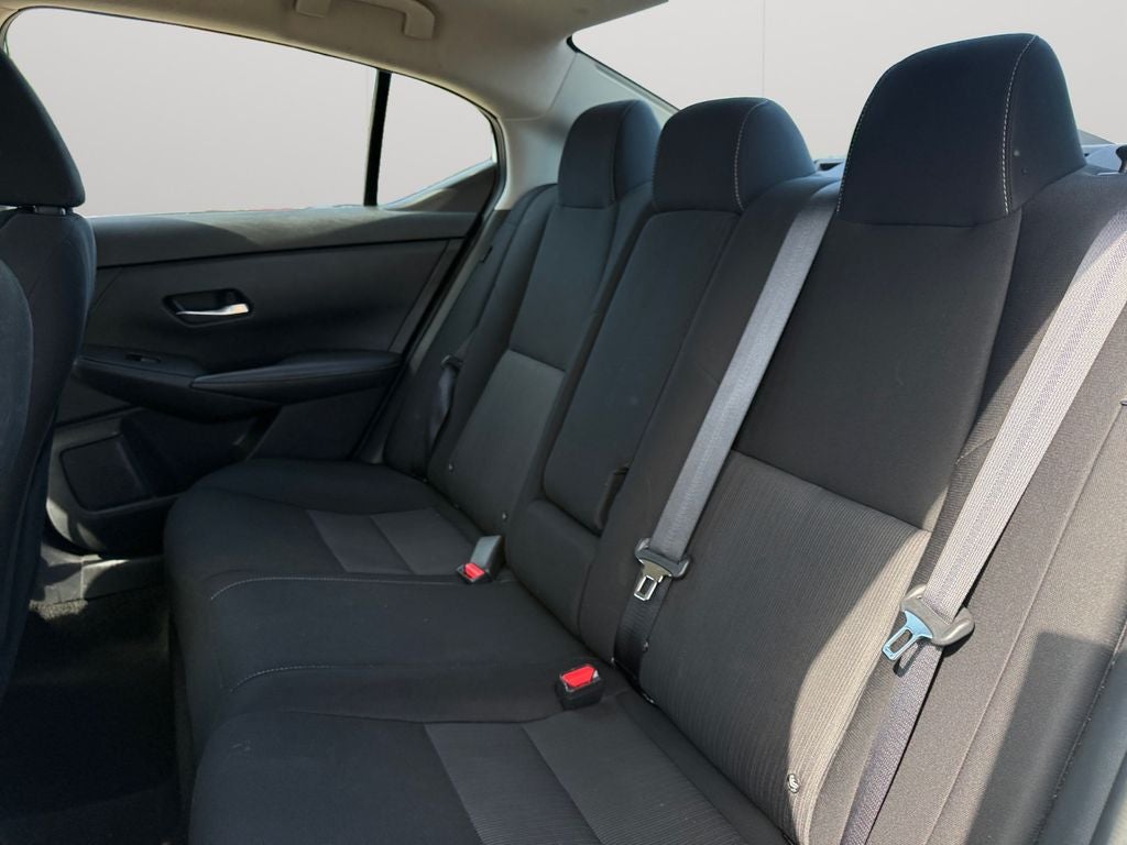 2022 Nissan Sentra SV Xtronic CVT