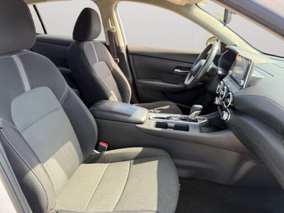 2022 Nissan Sentra SV Xtronic CVT