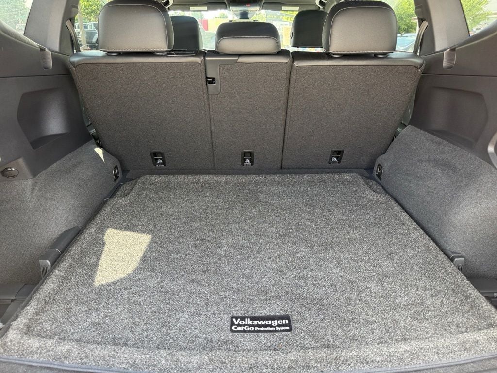 2023 Volkswagen Tiguan 2.0T SEL R-Line