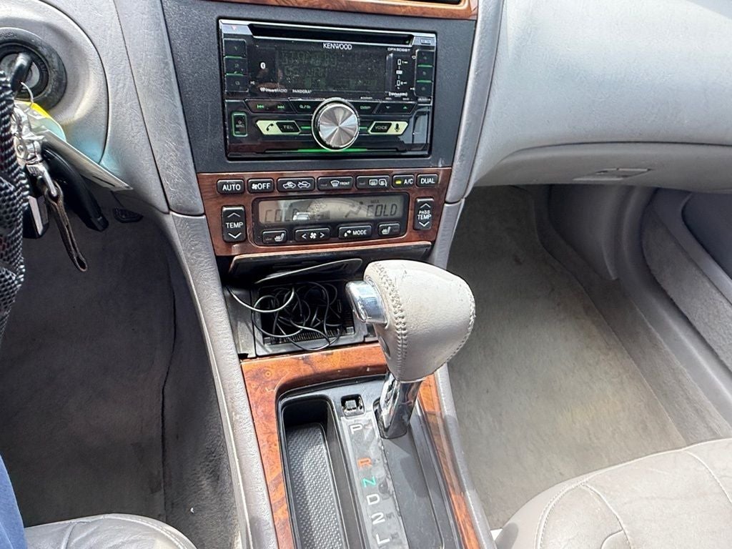2002 Toyota Avalon XL