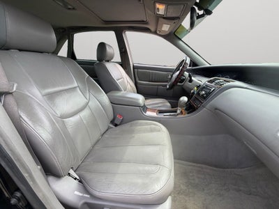 2002 Toyota Avalon XL