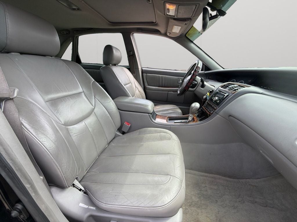 2002 Toyota Avalon XL