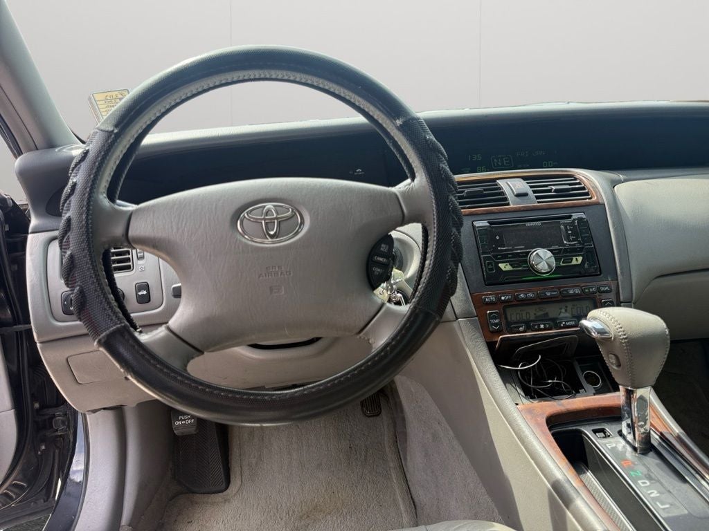 2002 Toyota Avalon XL