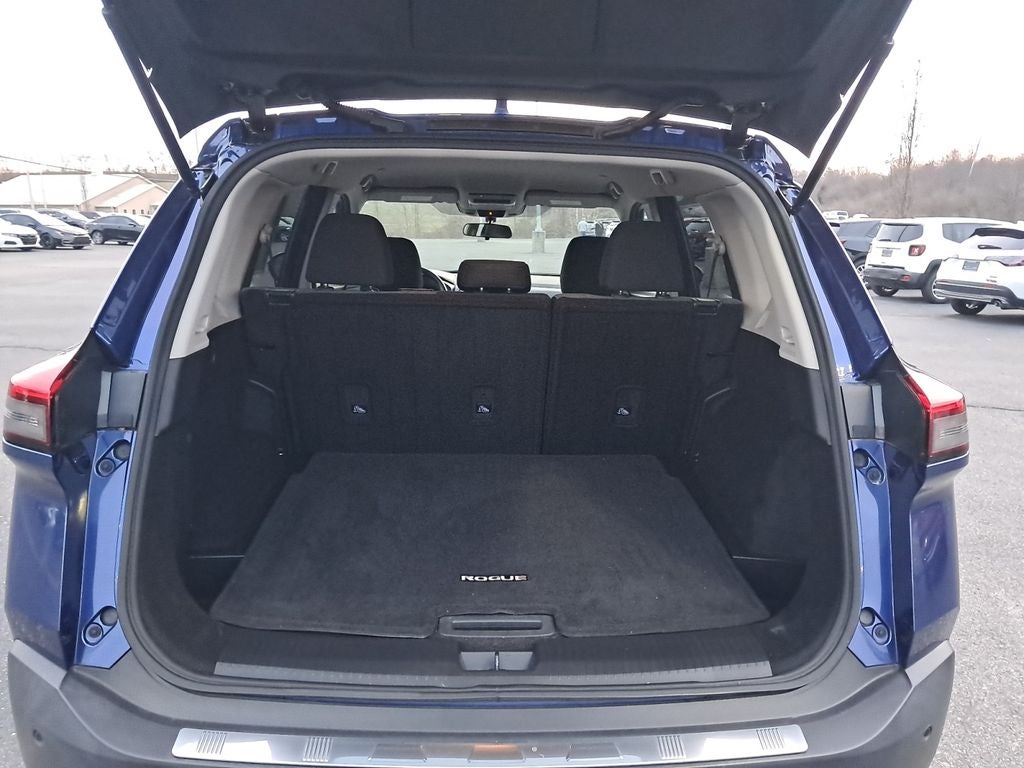 2022 Nissan Rogue SV Intelligent AWD