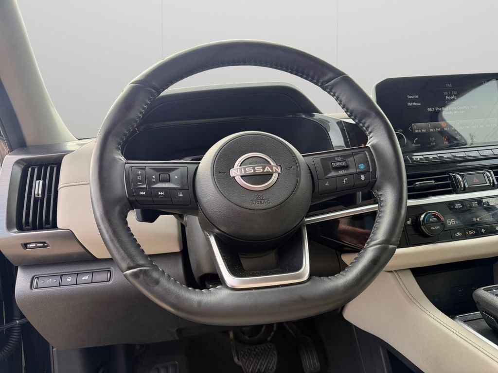 2024 Nissan Pathfinder SL 4WD