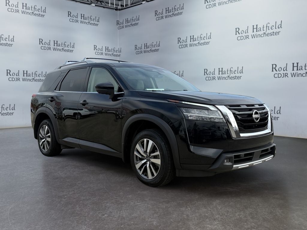 2024 Nissan Pathfinder SL 4WD