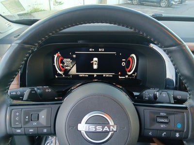 2023 Nissan Pathfinder Platinum 4WD