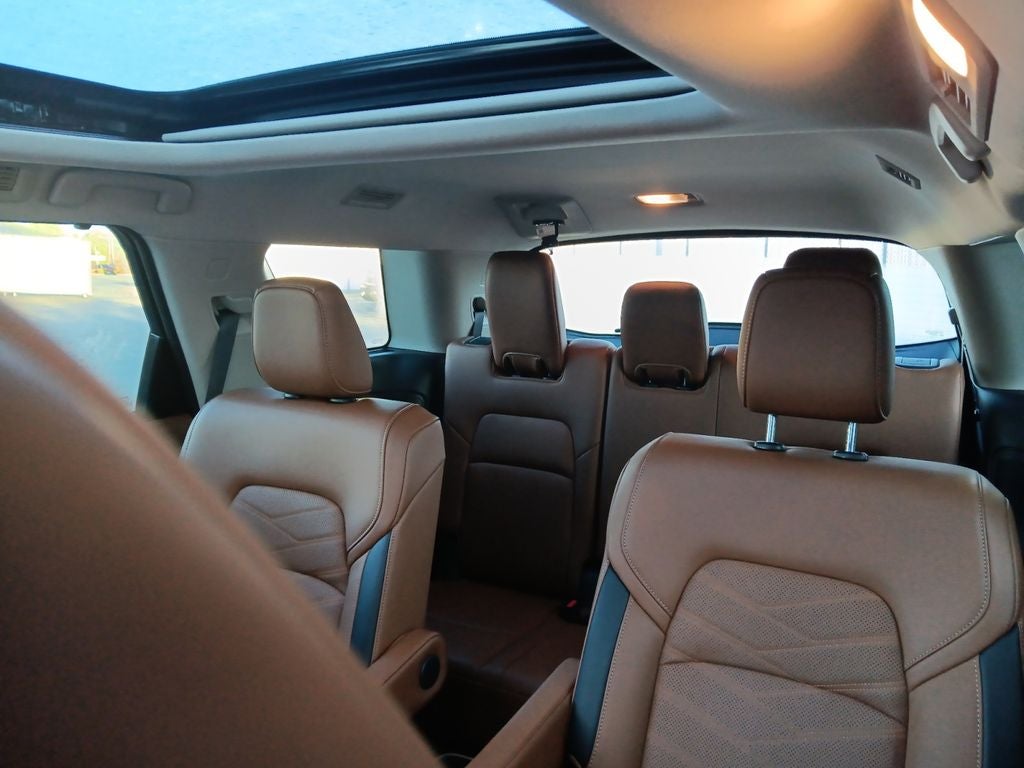 2023 Nissan Pathfinder Platinum 4WD