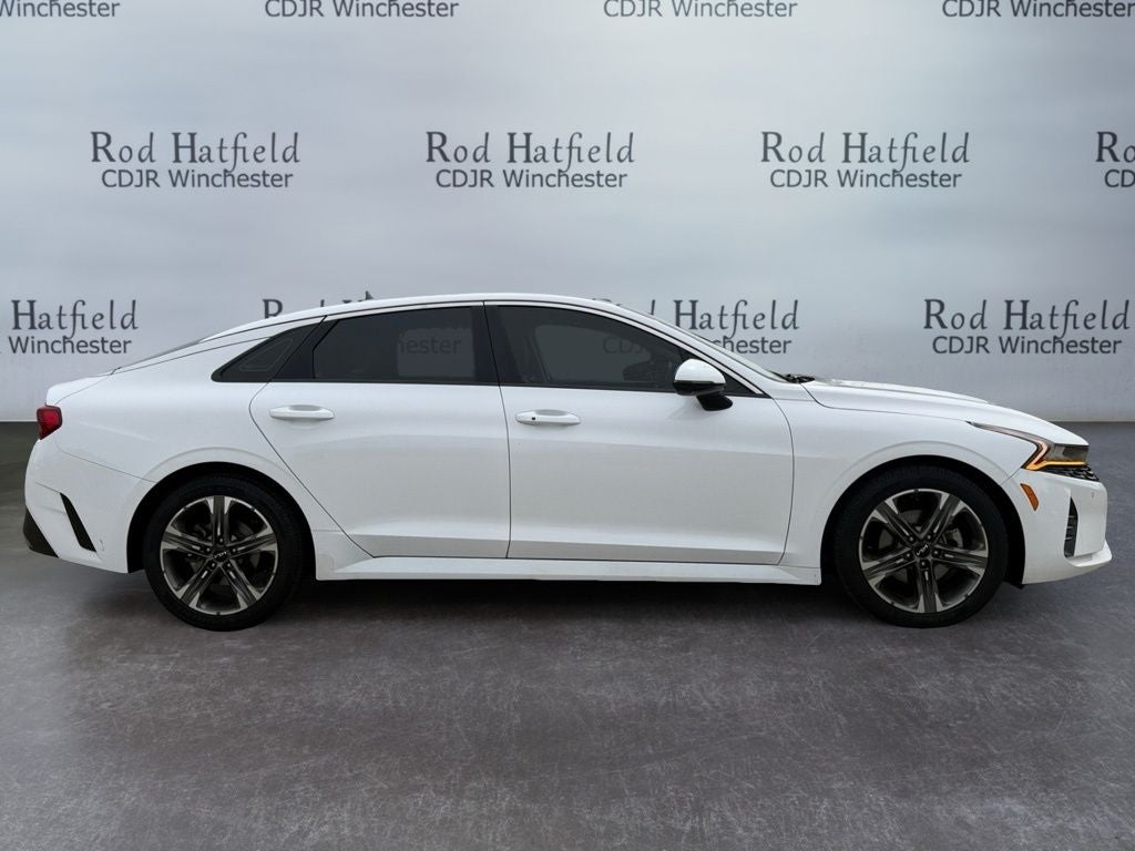2022 Kia K5 EX