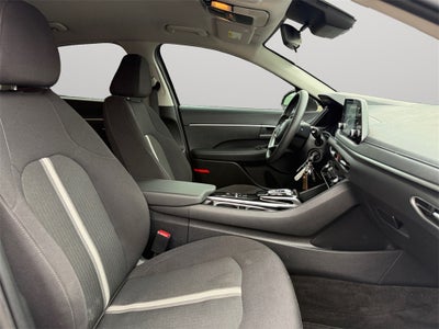 2022 Hyundai Sonata SE