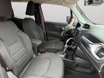 2020 Jeep Renegade Latitude FWD
