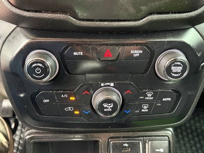 2020 Jeep Renegade Latitude FWD