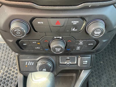 2023 Jeep Renegade Latitude 4x4