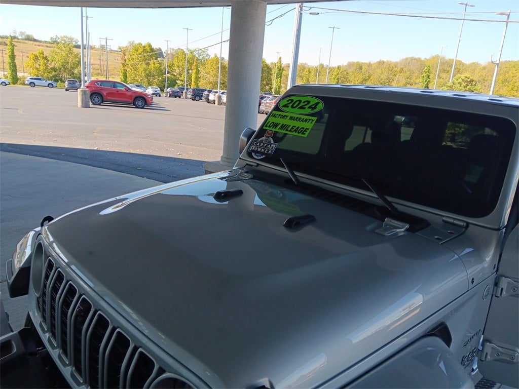 2024 Jeep Wrangler Sahara