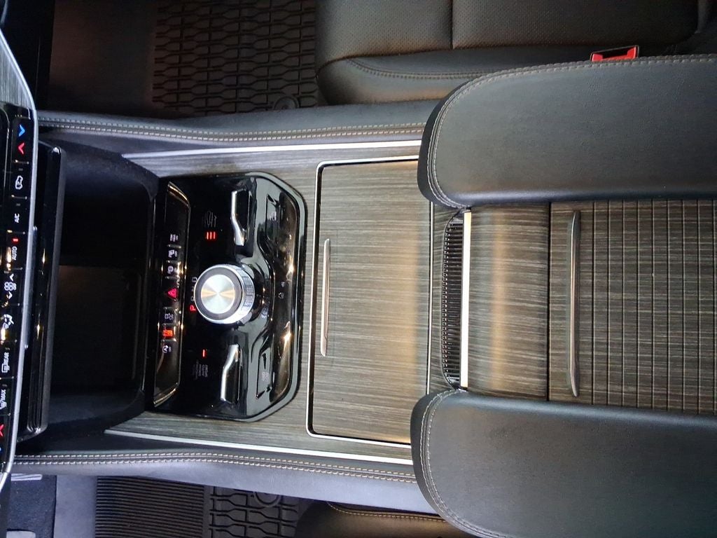 2024 Jeep Wagoneer L Series III