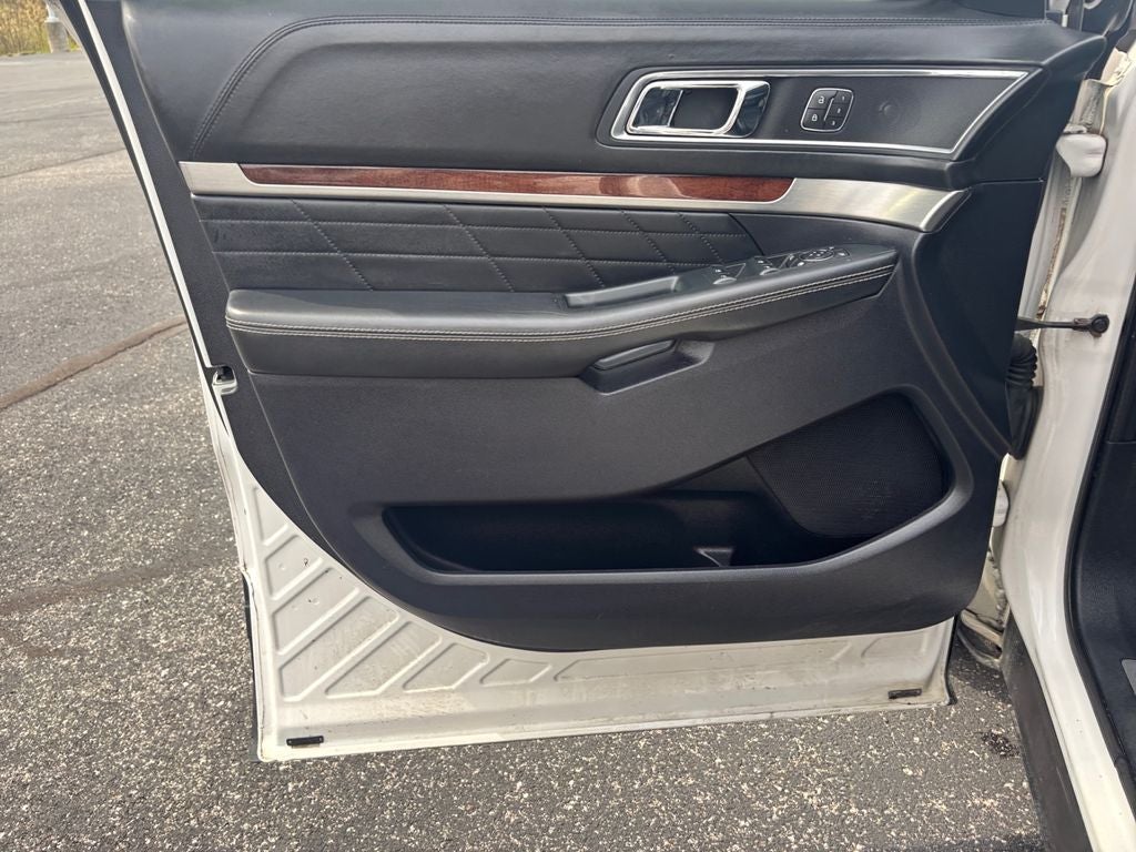 2019 Ford Explorer Platinum