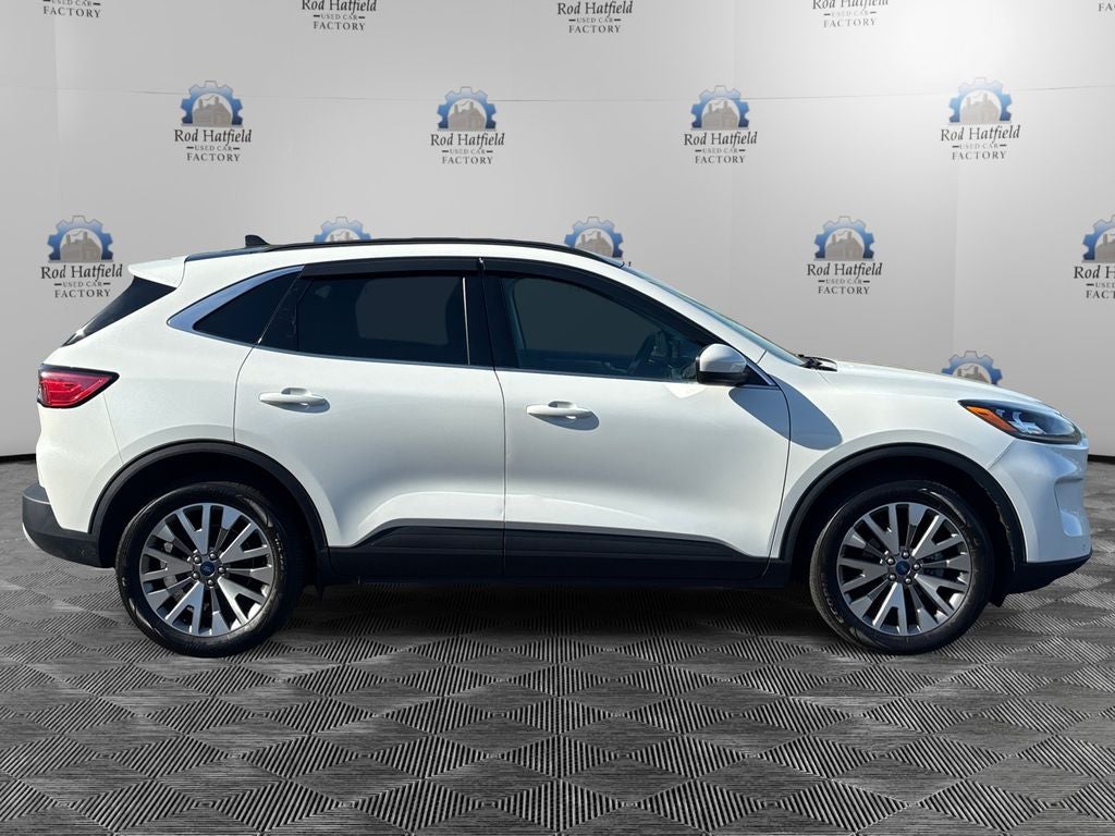 2022 Ford Escape Titanium