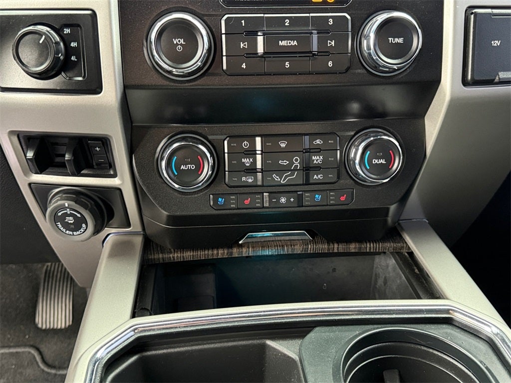 2021 Ford F-350SD Lariat