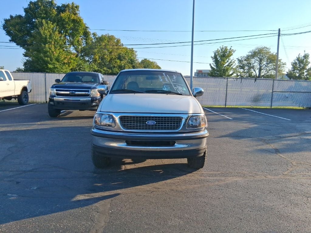 1997 Ford F-150 XLT