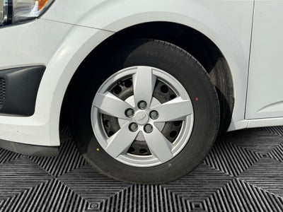 2016 Chevrolet Sonic LS