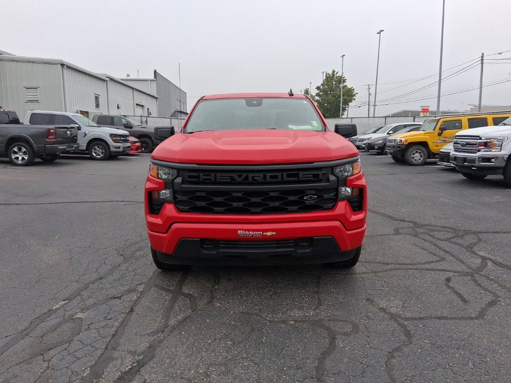 2024 Chevrolet Silverado 1500 Custom