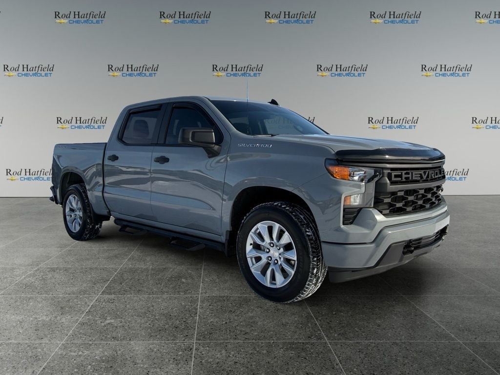 2024 Chevrolet Silverado 1500 Custom