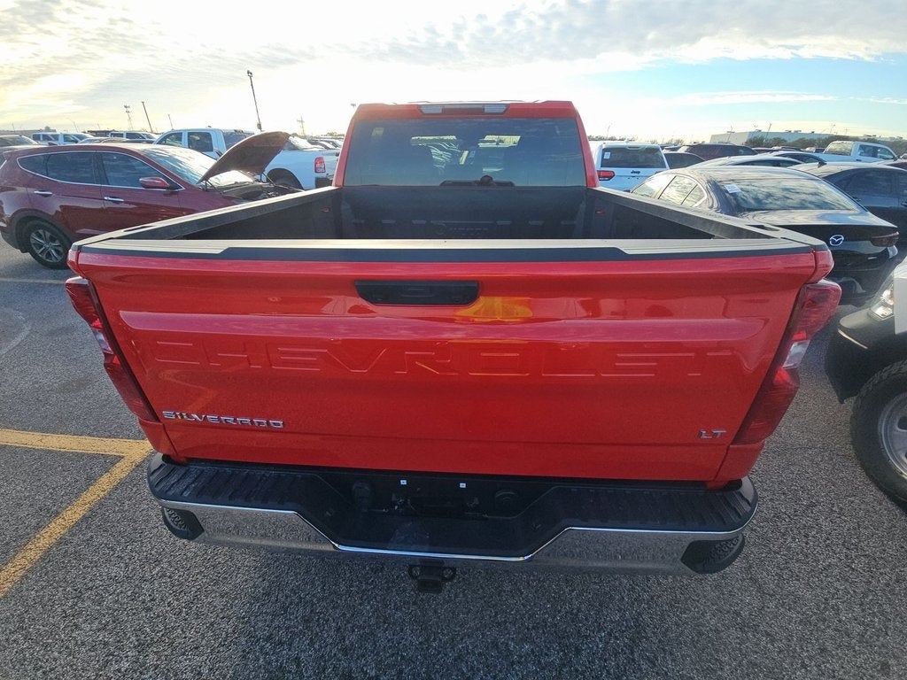 2025 Chevrolet Silverado 1500 LT LT1