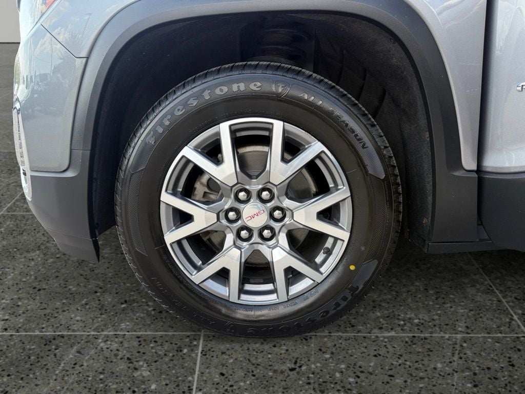 2021 GMC Acadia SLT