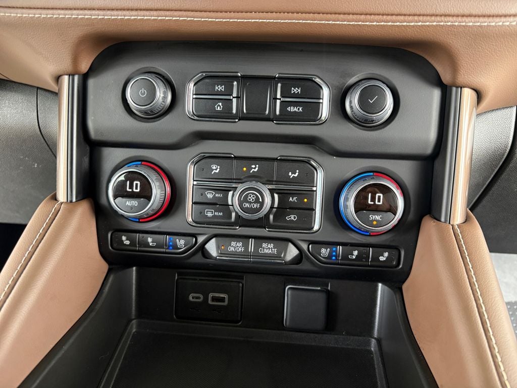 2024 Chevrolet Suburban High Country