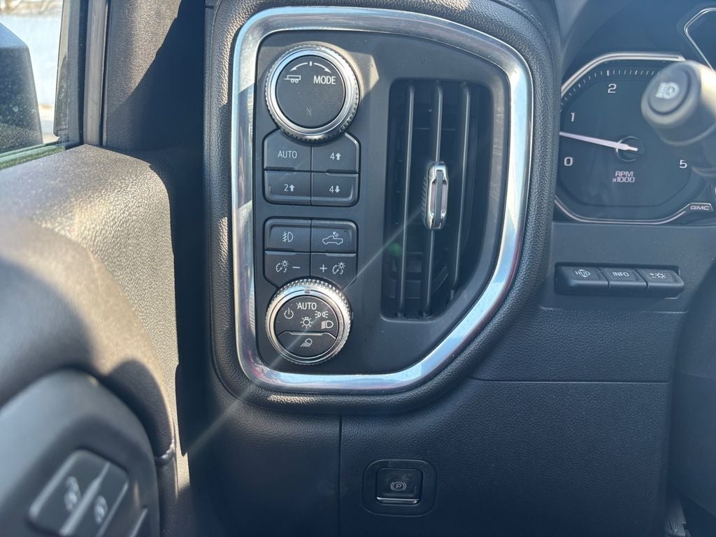 2022 GMC Sierra 2500HD Denali