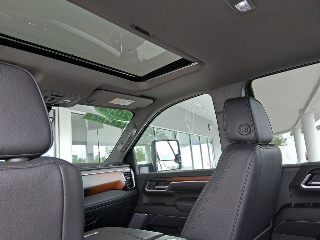 2024 GMC Sierra 3500HD Denali