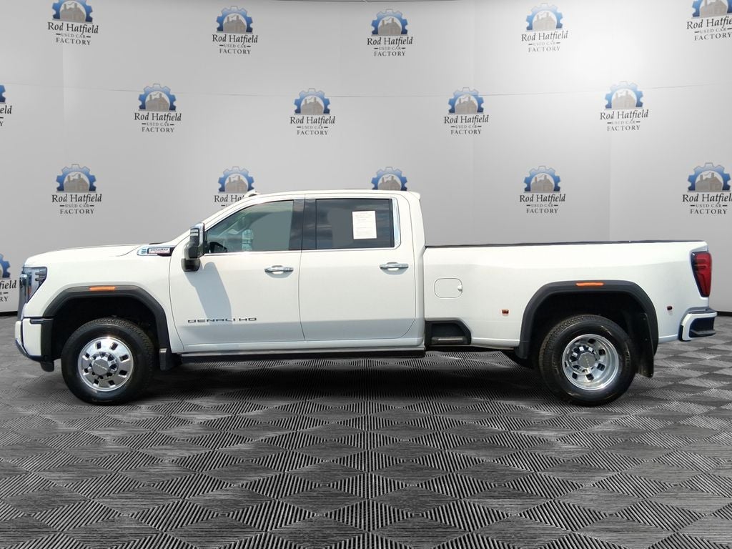2024 GMC Sierra 3500HD Denali