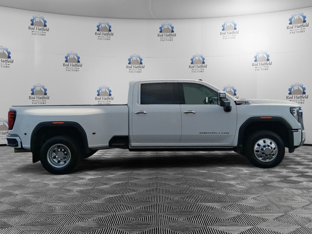 2024 GMC Sierra 3500HD Denali