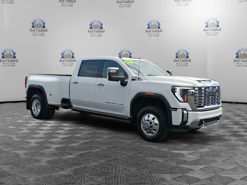 2024 GMC Sierra 3500HD Denali