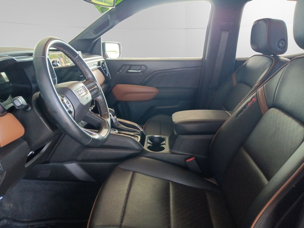 2023 GMC Canyon AT4 - Photo 15